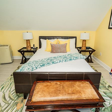 Water'S Edge Inn - Adults Only Folly Beach Εξωτερικό φωτογραφία